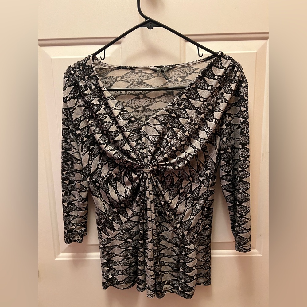 Black and Gray Snakeskin Patterned Blouse